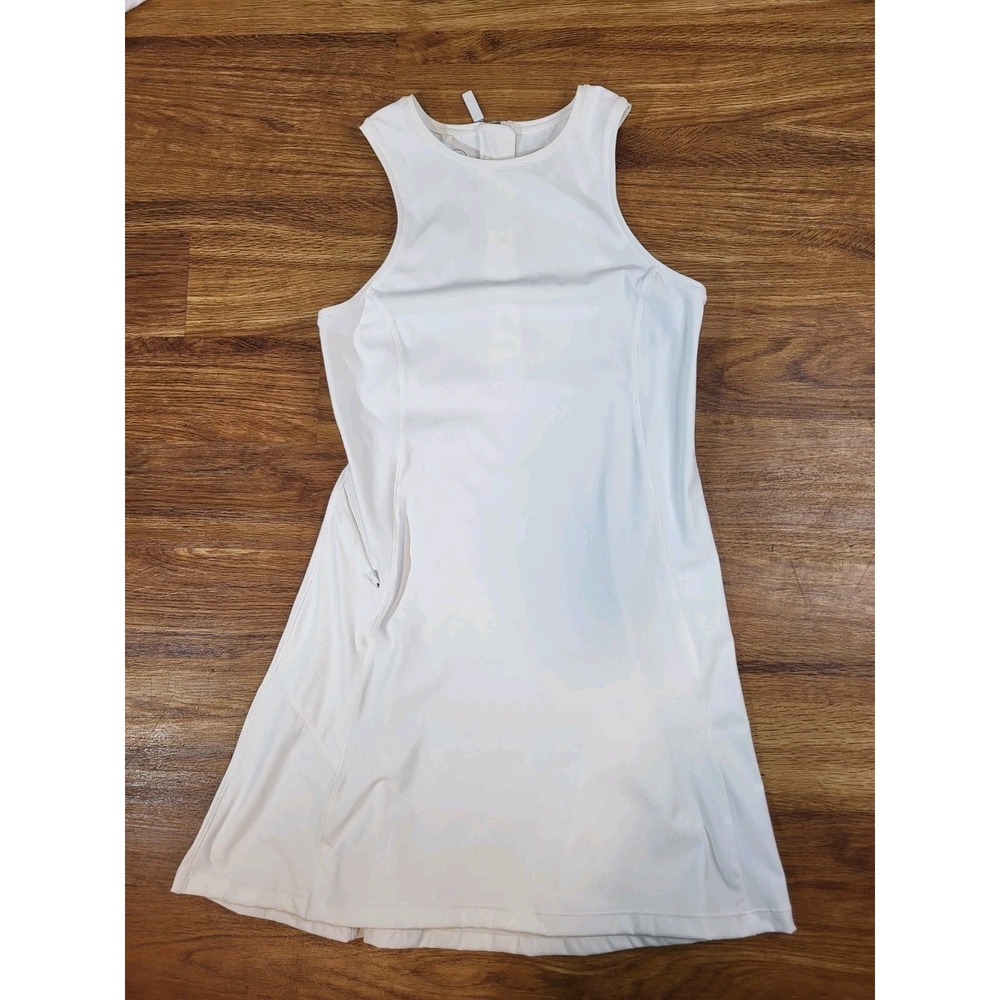 Addison Bay Size XS White Sleeveless Performance Dress